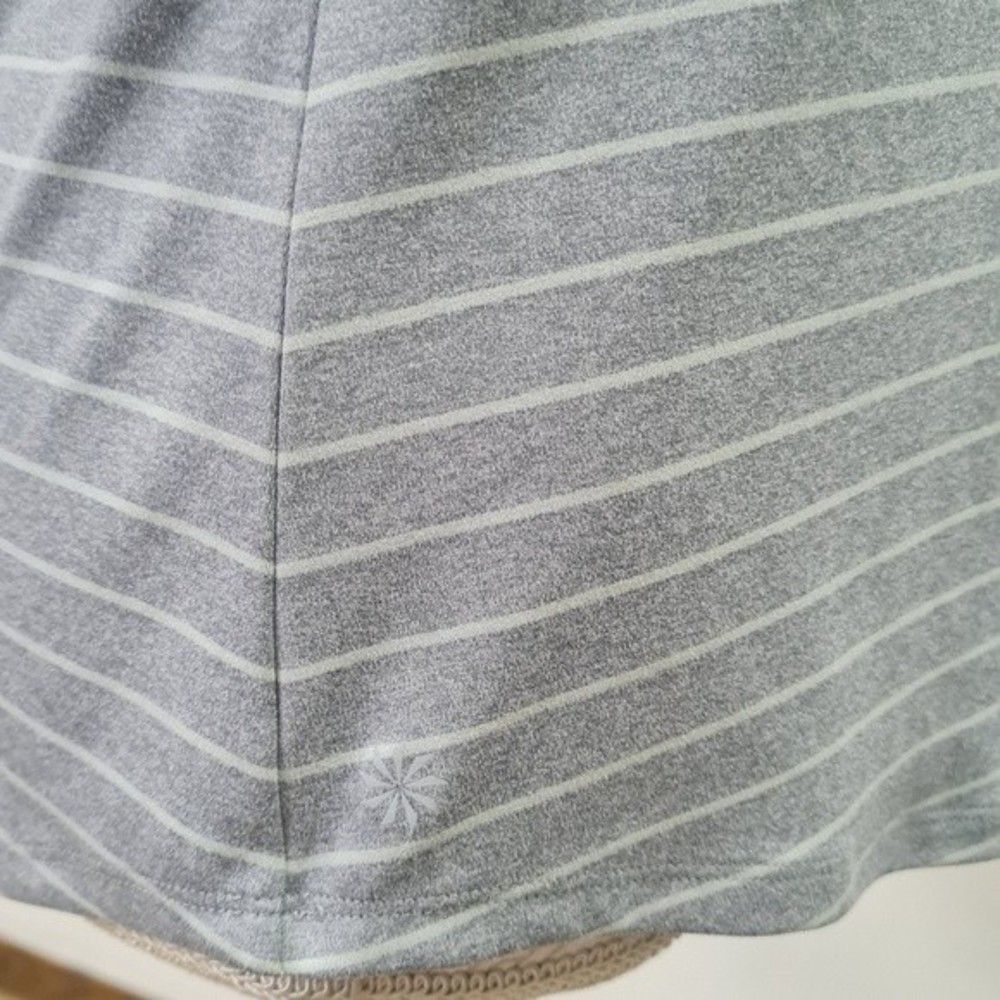 Athleta Inversion Striped Workout Tank Top Size S - Picture 10 of 15